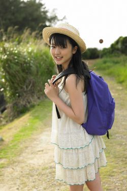 艳妇扶着巨龙缓缓坐下小说